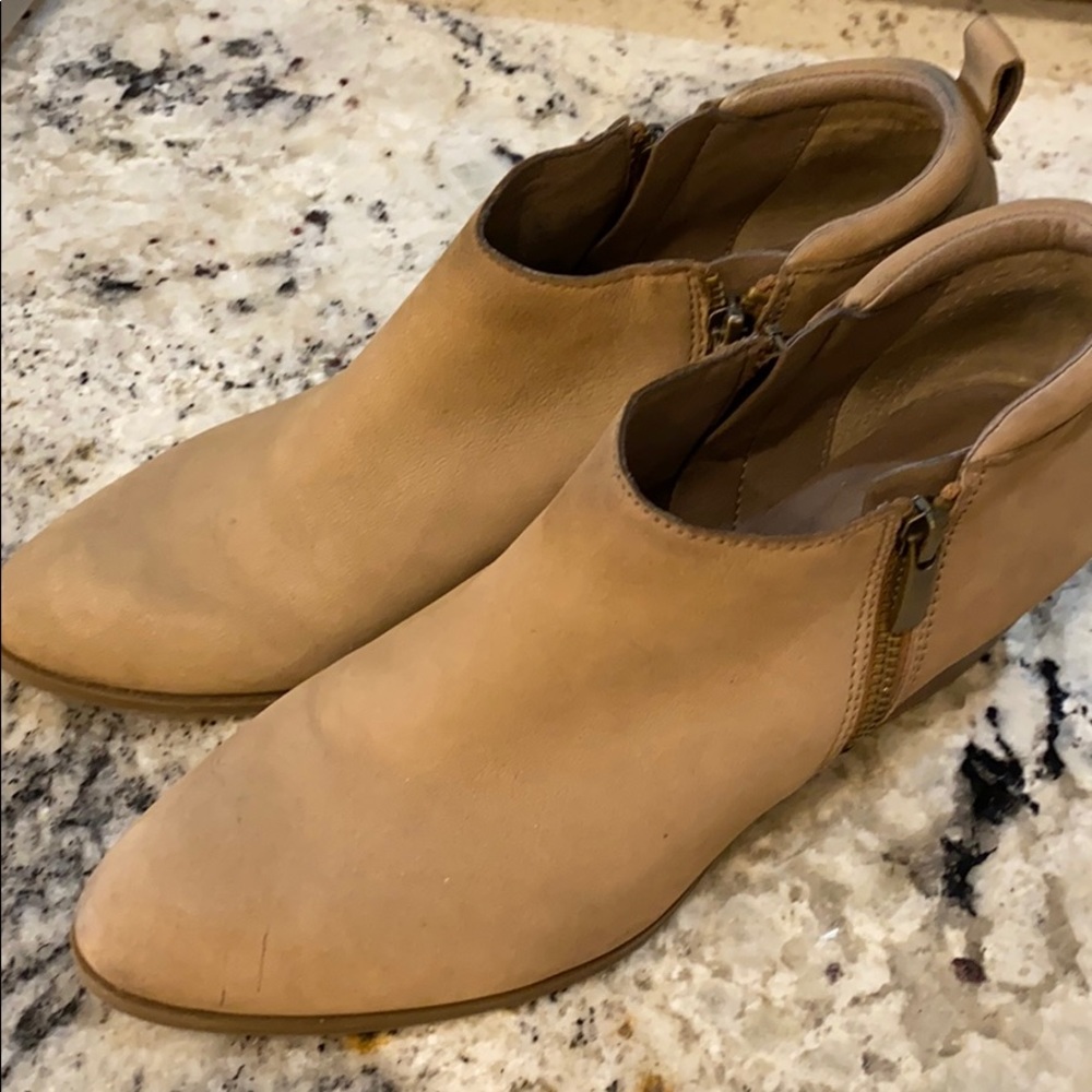 Ankle boots